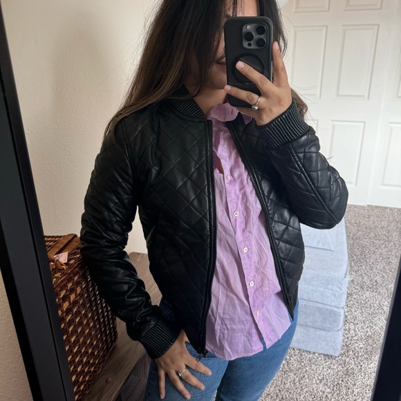 SILENCE + NOISE Quilted Vegan Leather Bomber Jacket - Picture 9 of 12